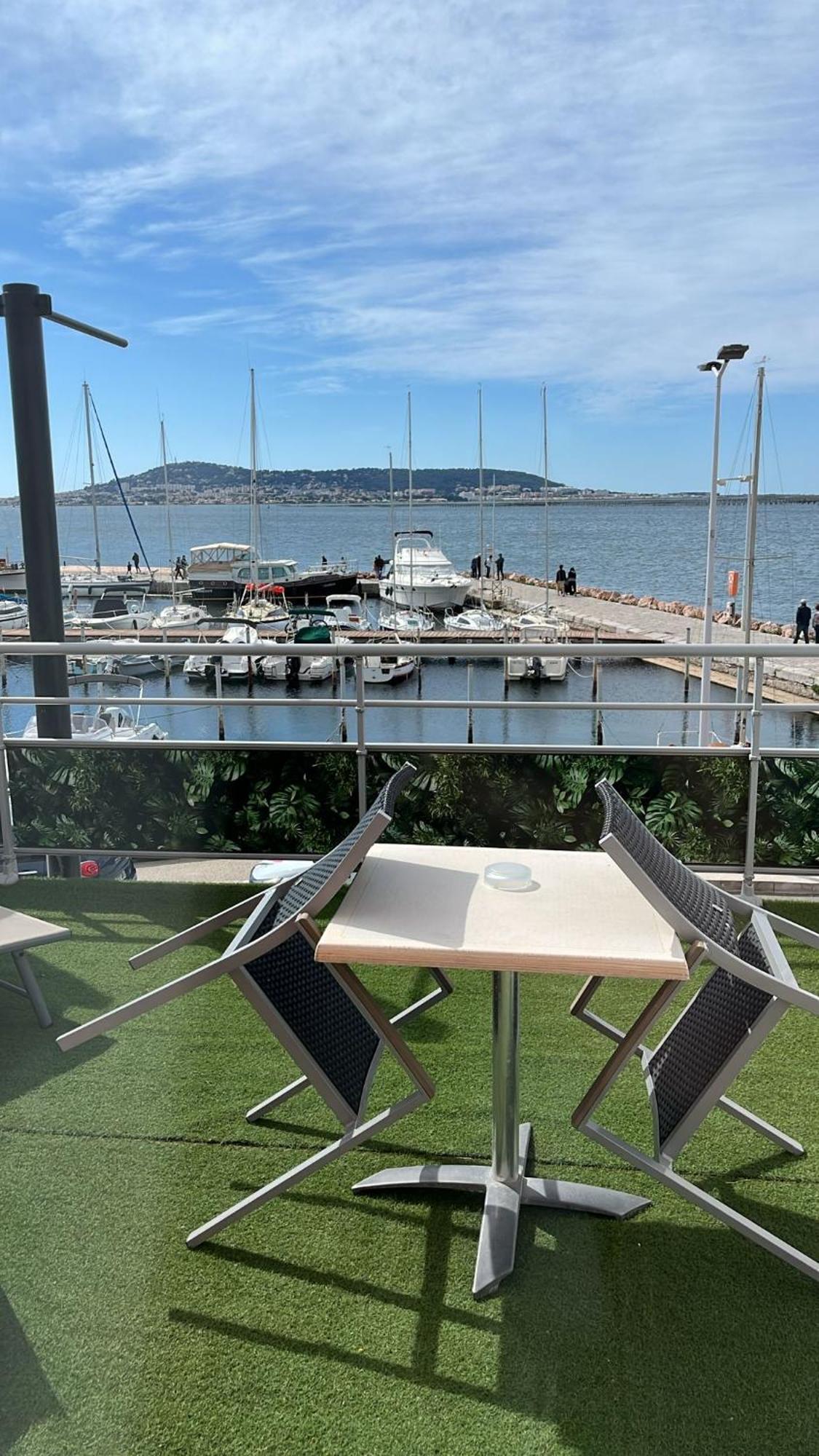 A La Voile Blanche Hotel Bouzigues Exterior foto